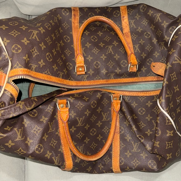 Louis Vutton Keepall Duffle - Picture 7 of 16